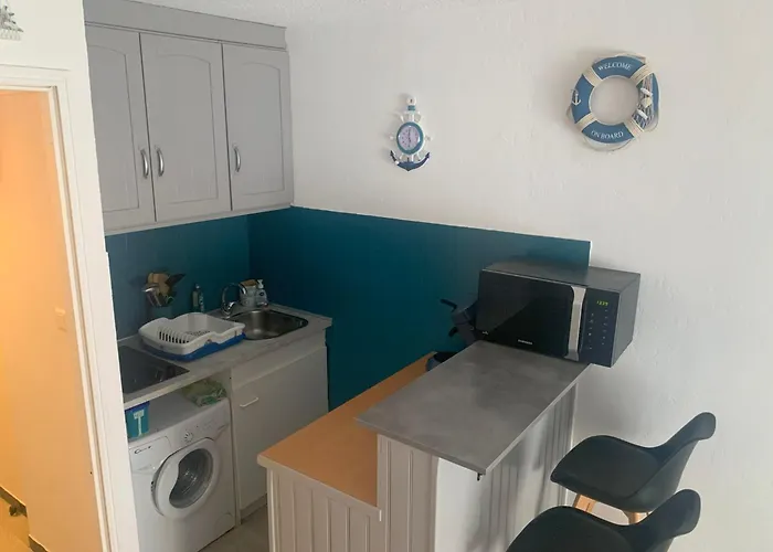 Joli Proche Du Mole * 아그